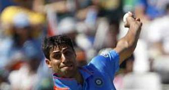 Anil Kumble: Nehra must play; it's his home ground