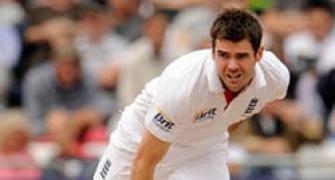 Injured Anderson in doubt for Lord's Test