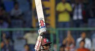 Team does not rely just on me: Chanderpaul