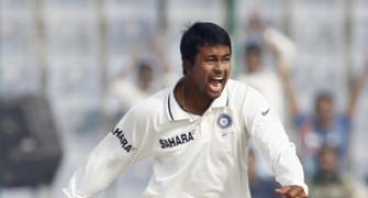 Kotla Test: Ojha helps India retain advantage