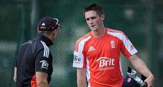 Not worried about batting failure in warm-up match: Woakes