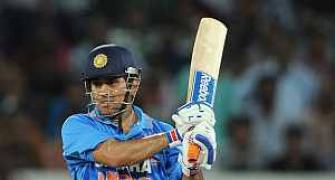 Uppal ODI: Inspirational Dhoni leads India to emphatic win