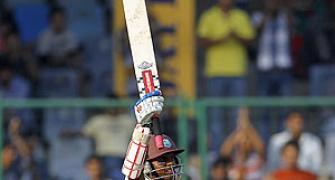 Chanderpaul ton puts Windies in command