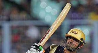 Gambhir guides Knight Riders to thumping win over RCB