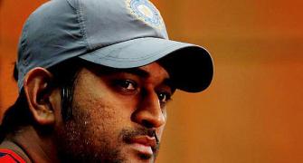 Dhoni remains defiant about turning track demand