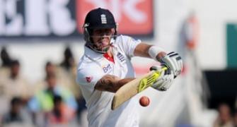 Pietersen steers England from precarious position