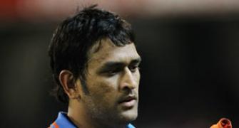 Dhoni pulls up his spinners for loss