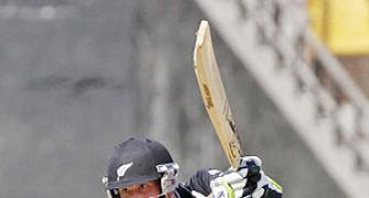 T20: Guptill's form continues as NZ beat Zimbabwe