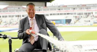 Cage cricket: Botham's initiative that targets urban youth