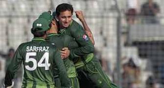 Pakistan thrash Lanka, enter Asia Cup final