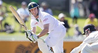 South Africa take command of second Test vs NZ