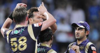 IPL: Kolkata thrash Delhi at Kotla, go top of the table