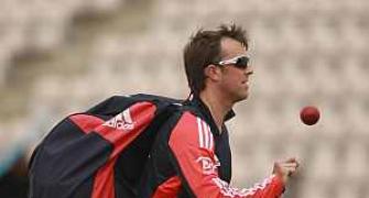 England spinner Swann to return home from India tour