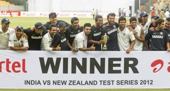 PHOTOS: India vs New Zealand, Bangalore Test (Day 4)