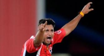 Rampaul eager to be part of RCB's playing XI