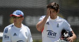 Warne challenges Cook to toughen up for Ashes