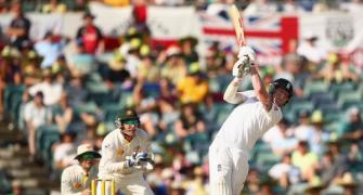 Stokes helps England's wobbly underbelly fire