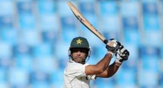 Hafeez returns to Pakistan squad for Sri Lanka Tests