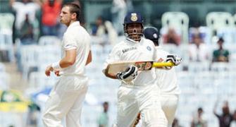 Stats: Sachin completes 7000 Test runs in India