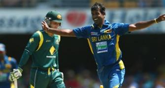 Kulasekara sizzles as Sri Lanka thrash Aus at the Gabba