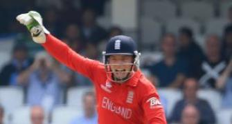 Buttler 7th wicketkeeper to effect six dismissals