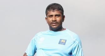 Injured Sri Lanka bowlers Herath, Eranga out of Bangladesh tour