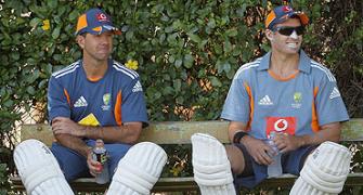 Retirees Ponting and Hussey rule out Ashes return
