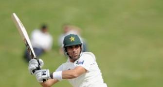 South Africa heading for defeat against Pakistan