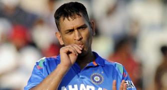 It's very important to persist with your players: MS Dhoni