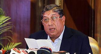 Srinivasan insists he'll chair Chennai AGM; rules out scrapping SA series