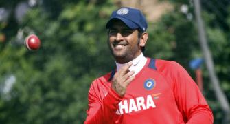Dhoni and India on the cusp of record treble