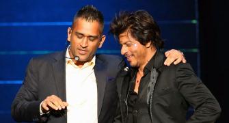 PHOTOS: SRK, Dhoni, Deepika delight fans at IPL Gala Dinner