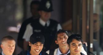 Cricket Buzz: Malik, Aamir back prison terms for fixers