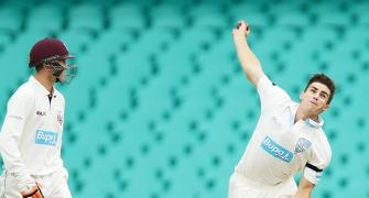 Abbott bounces back, takes two wickets on return to SCG