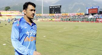 'Individually, Dhoni can't win you a World Cup'