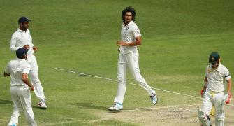 'It's time Ishant starts spearheading the attack and take wickets'