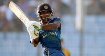 World T20: Sri Lanka hold nerve to edge past South Africa