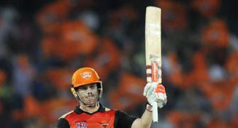 Sunrisers Hyderabad stay in hunt with win over Royal Challengers