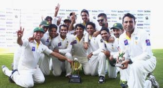 'Misbah is our best option to handle this Pakistan team'