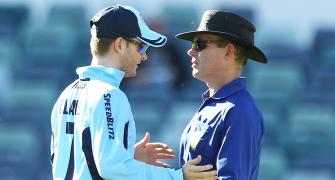 ICC to put umpire communications to air during Aus-SA ODIs