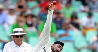 ICC lauds Harbhajan for 'adapting action and bowling legally'
