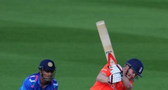 Morgan smashes England to thrilling T20 victory