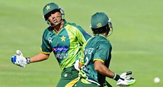Pakistan drop Younis for Australia One-day series
