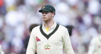 Smith 'lost all his fingernails' in Gabba Test
