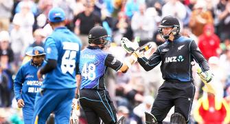 Guptill misses ODI record as Kiwis thrash sorry Sri Lanka