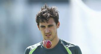 Starc replaces Johnson in Australia lineup for Sydney Test