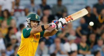 South Africa gamble on fitness of De Kock and Duminy