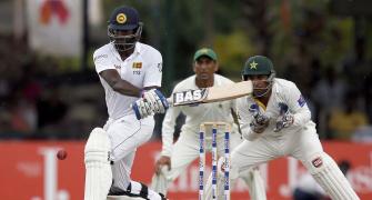 Captain Mathews puts Sri Lanka in driver's seat