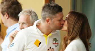 Australia captain Clarke to become a daddy