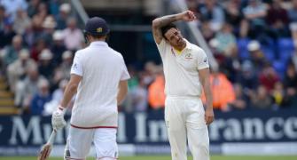 Jeers and no wickets for subdued Johnson
